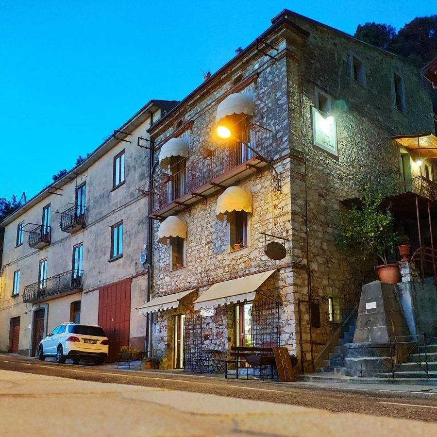 B&B La Fontana Borbone Lauria Inferiore Exterior foto